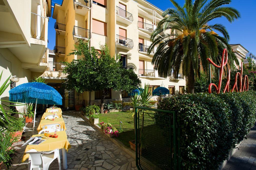 Hotel Lido Pietra Ligure Eksteriør bilde