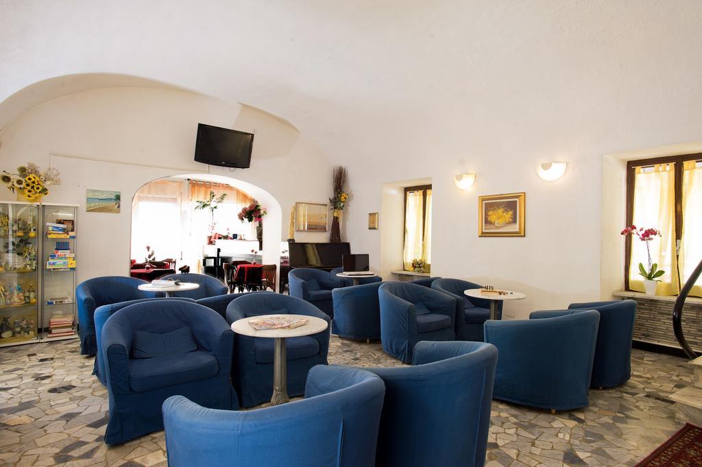 Hotel Lido Pietra Ligure Eksteriør bilde