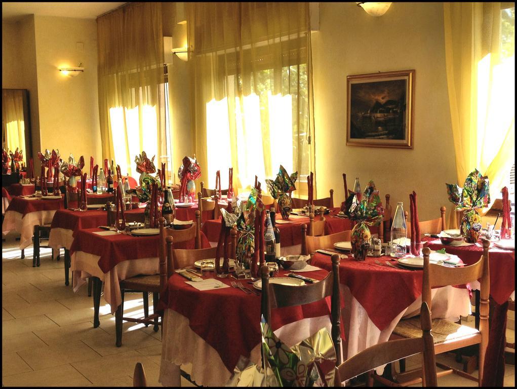 Hotel Lido Pietra Ligure Eksteriør bilde